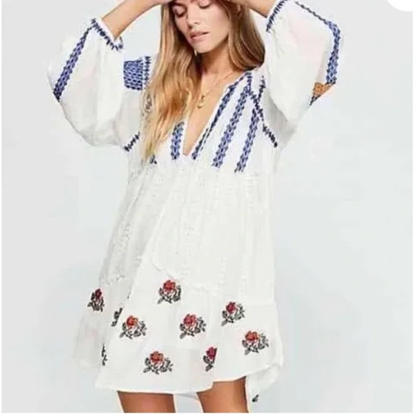 Free People Wild Horses Boho Ethereal Embroidered Mini Dress White Blue XS - Picture 1 of 15
